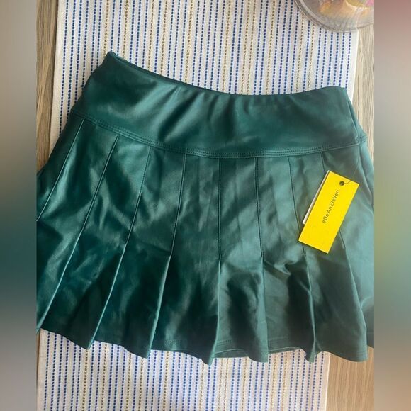 Eleven by Venus Williams 2-piece set of top and skirt with integrated shorts XS - Picture 5 of 15